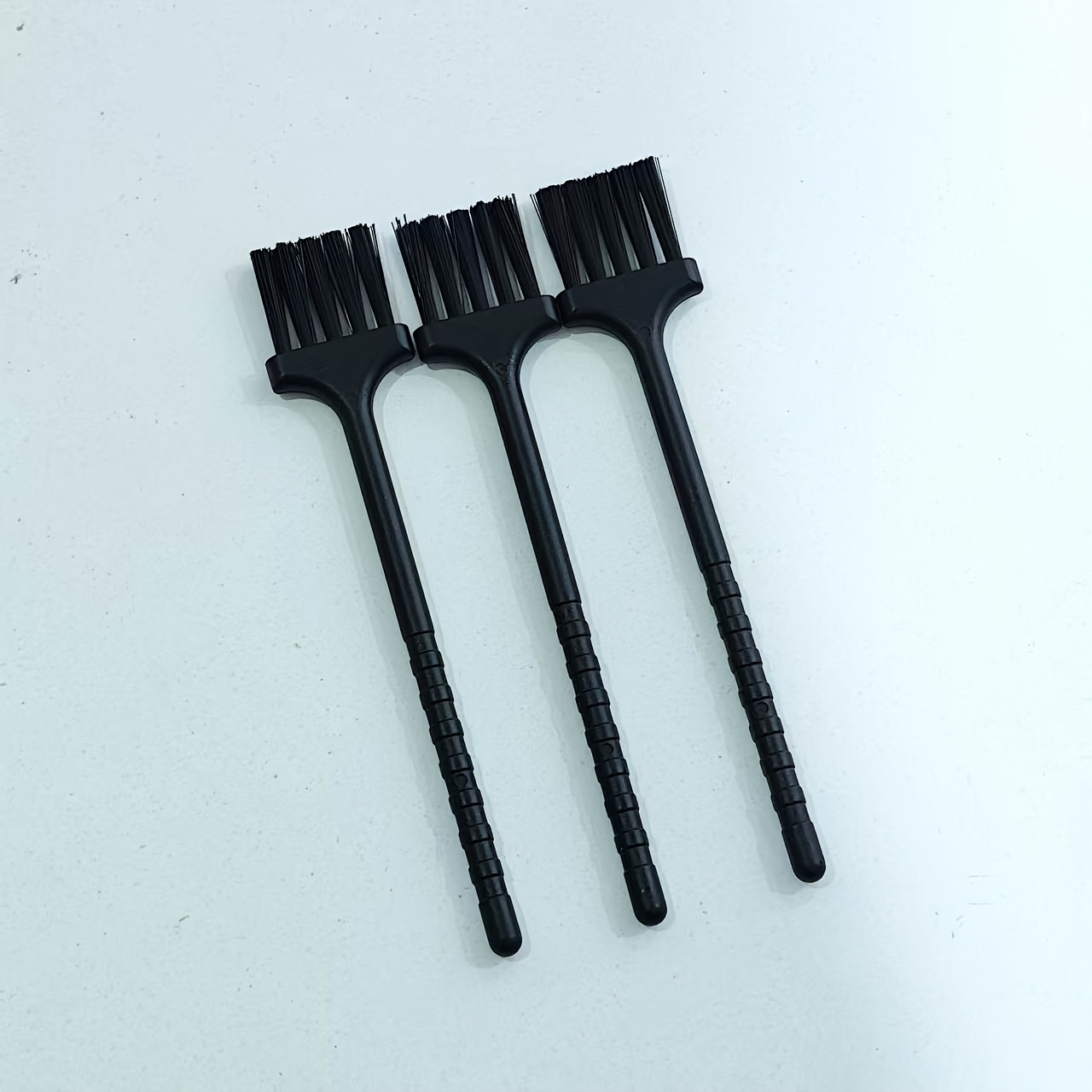 TEMU Juego de 3 cepillos de limpieza multifuncionales, cepillo para limpiar teclado, mini quitapolvo de cerdas suaves para teclado, portátil, ,