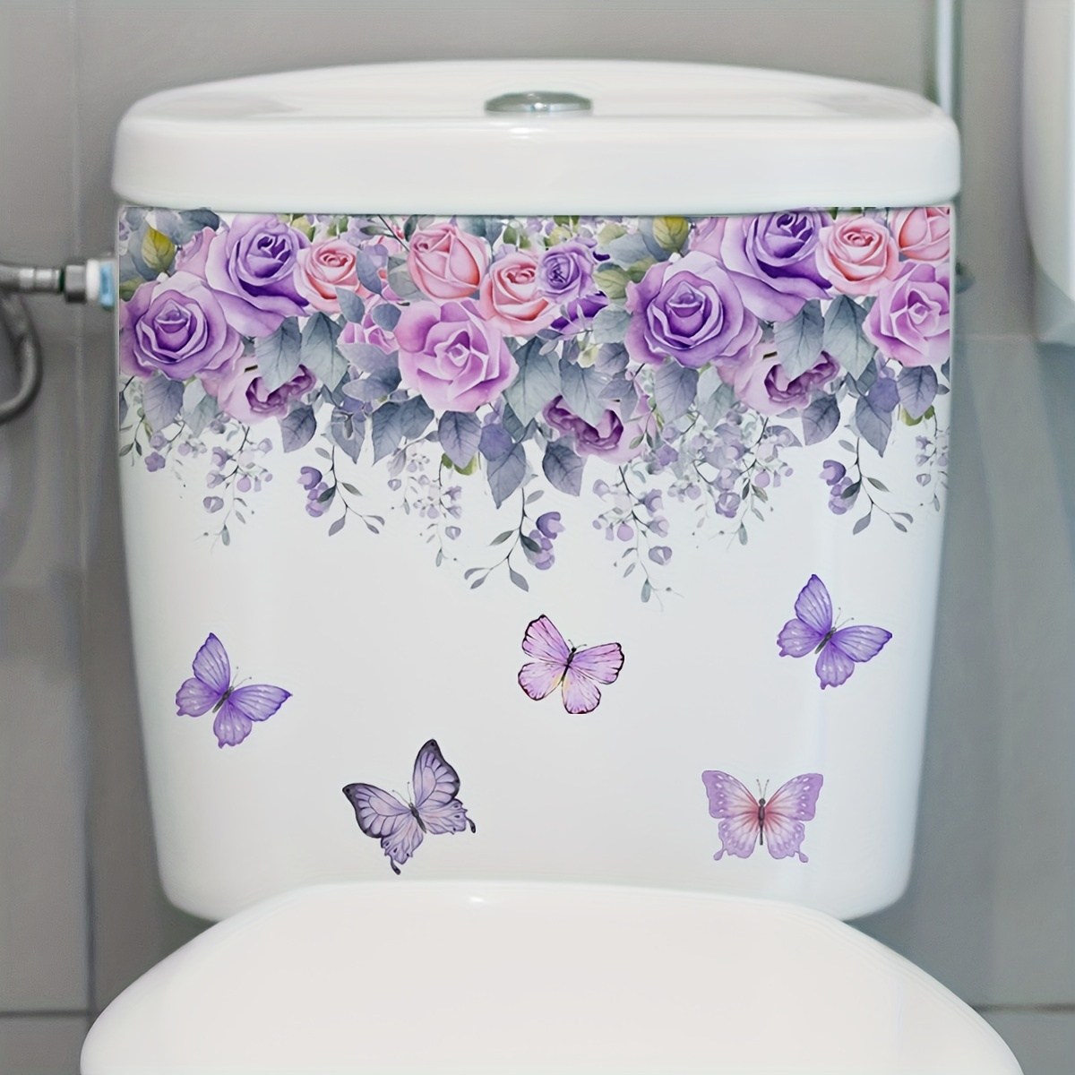 

1pc Floral And Butterfly Toilet Sticker, Purple Roses Decorative Wall Decal, Self-adhesive Plastic, Bathroom Decoration, Aesthetic Home Decoration, Room Decor, Beautify Your Home