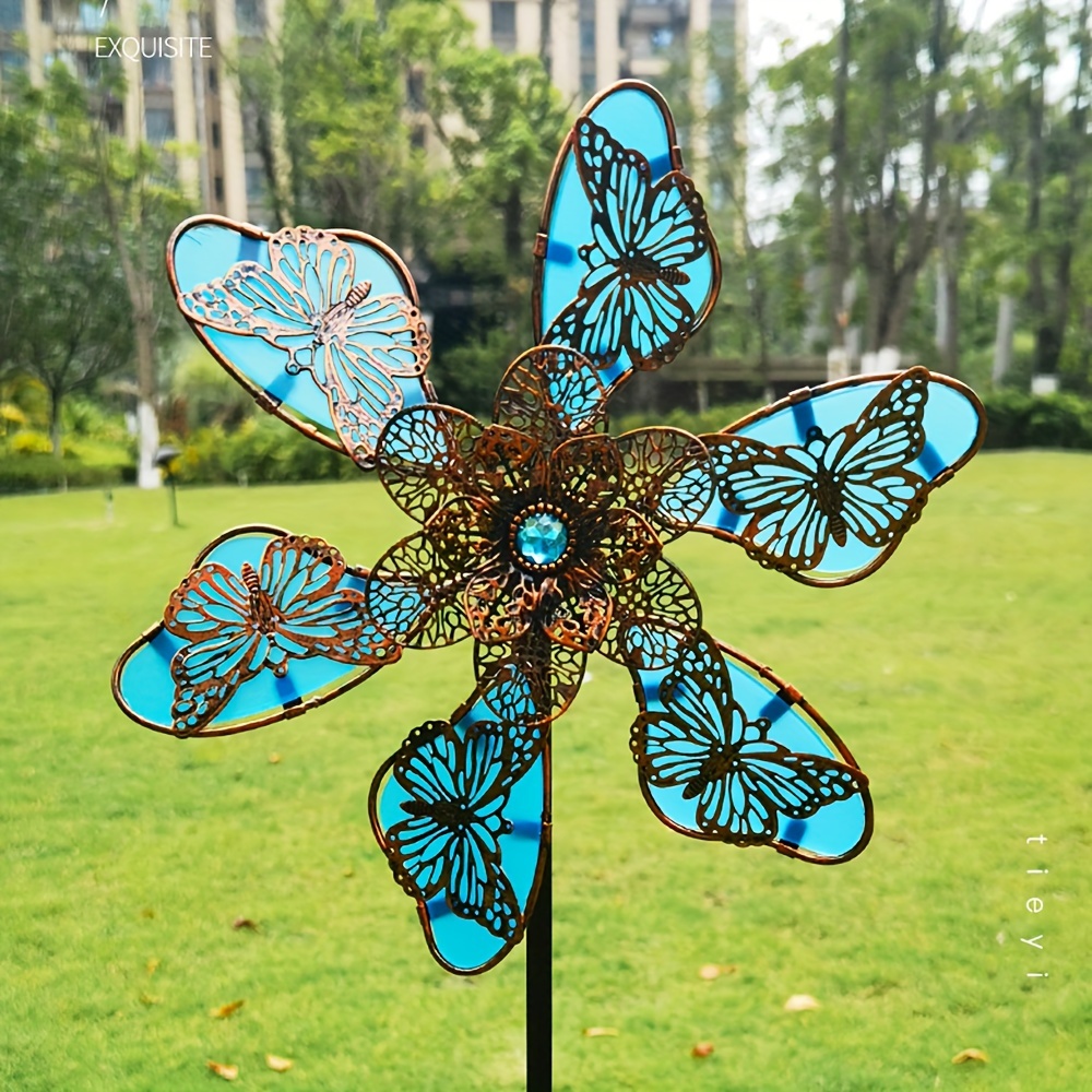 

Charming Butterfly - Metal, No-battery Outdoor Decor For Patio & Lawn
