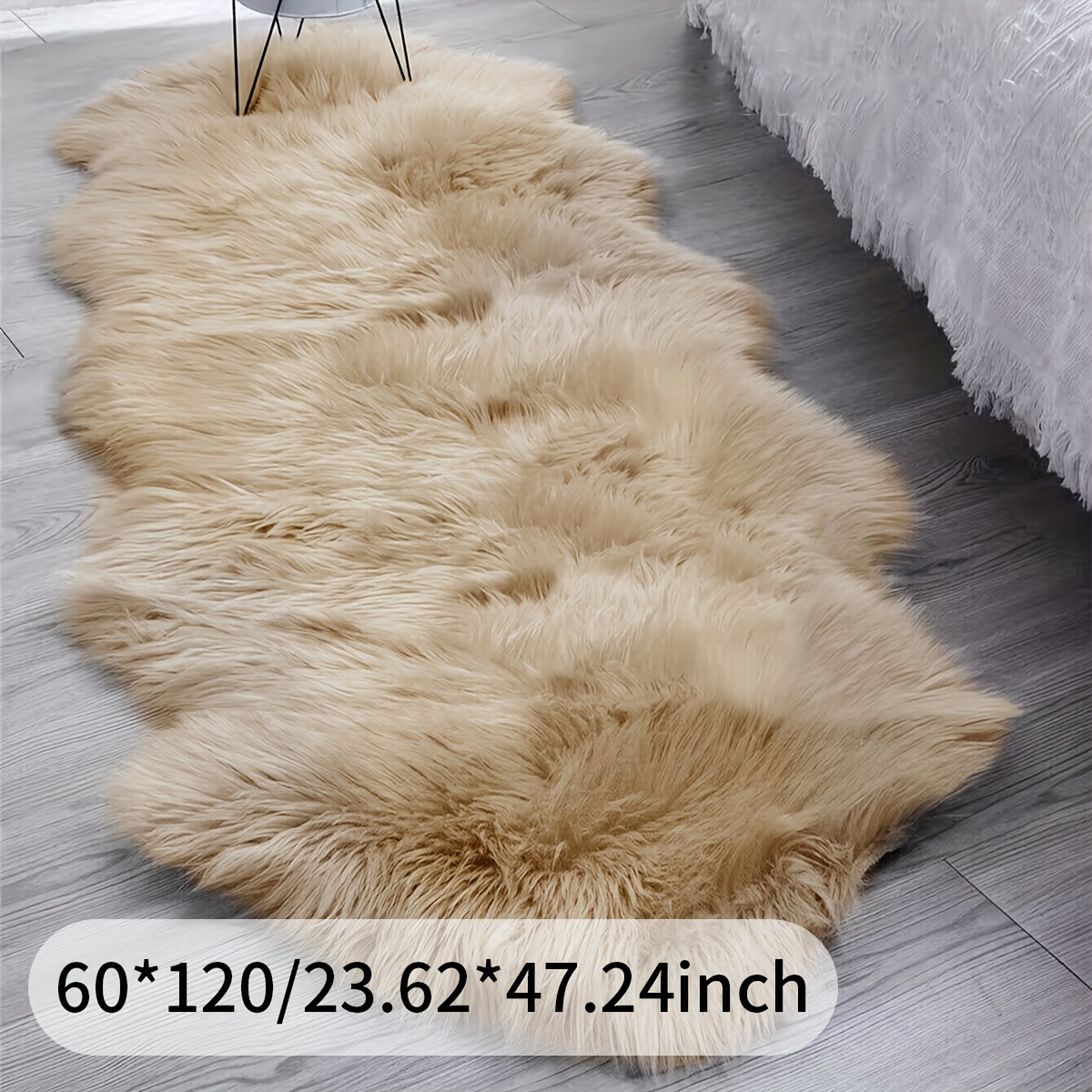 Carpet Mat Long-haired Plush Wavy Carpet Mat Soft Comfortable Living Room Bedroom Carpet Cushion