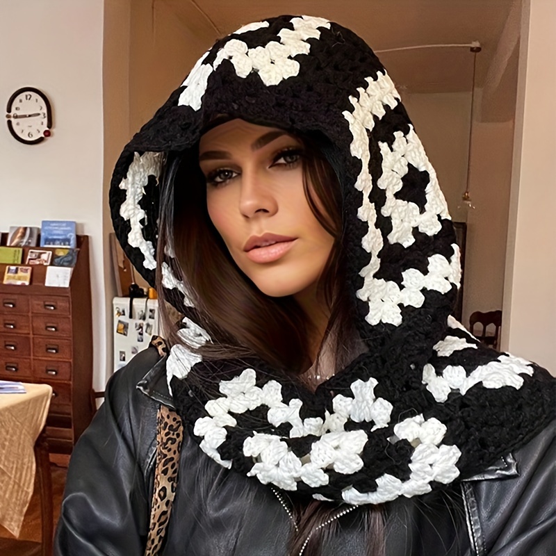 Image of A Women's Black Hand- Color-block Patterned Crochet Beanie, A Fashionable And Warm Balaclava Hat For Women