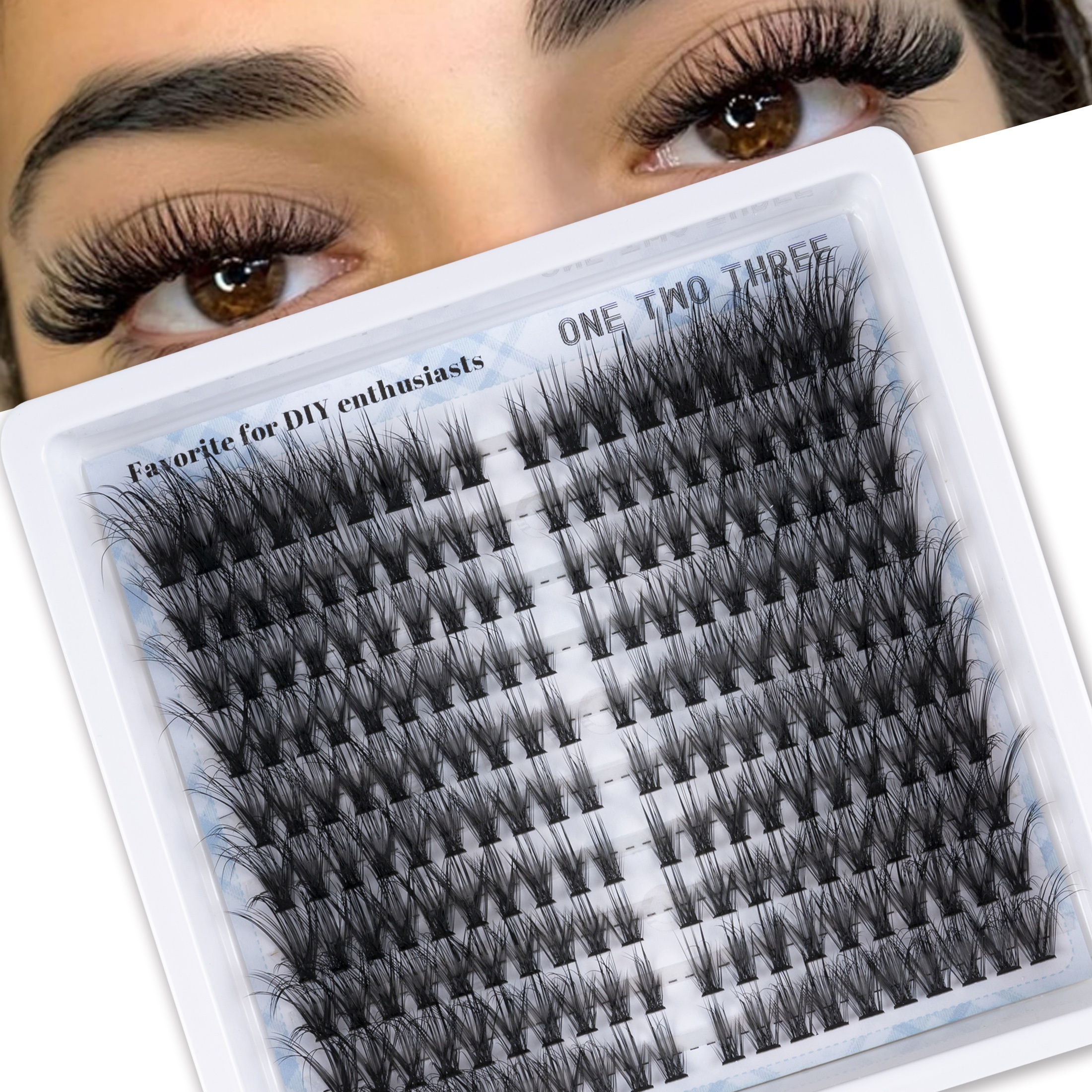 

UN 10 Rangées de 200pcs de Faux Cils Œil de Chat Gauche et Droit 40D Cils Individuels Naturels et Minceux Conçus pour Distinguer Vos Yeux Gauche et Droit