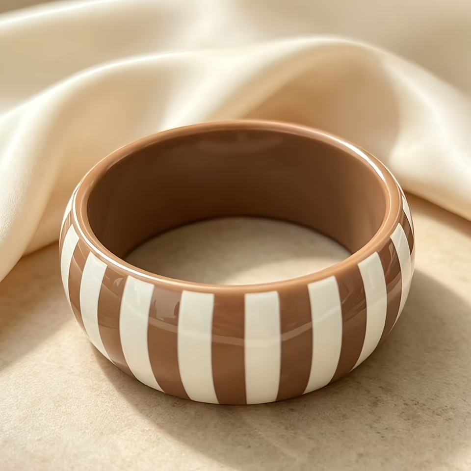 TEMU 1pc Bracelet Tendance Transparent Rayé Contrast de Couleur