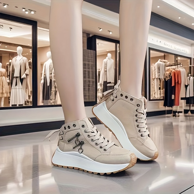 2001 Women's Outdoor Casual Shoes, Versatile Commuter Sneakers, and Leg-Lengthening Dad Shoes, Breathable Thick-Sole Sneakers, Lightweight Platform, Campus Wear, Cloud Soft-Sole Shoes, Casual Fashion, Vintage Minimalist, Indoor and Outdoor, All