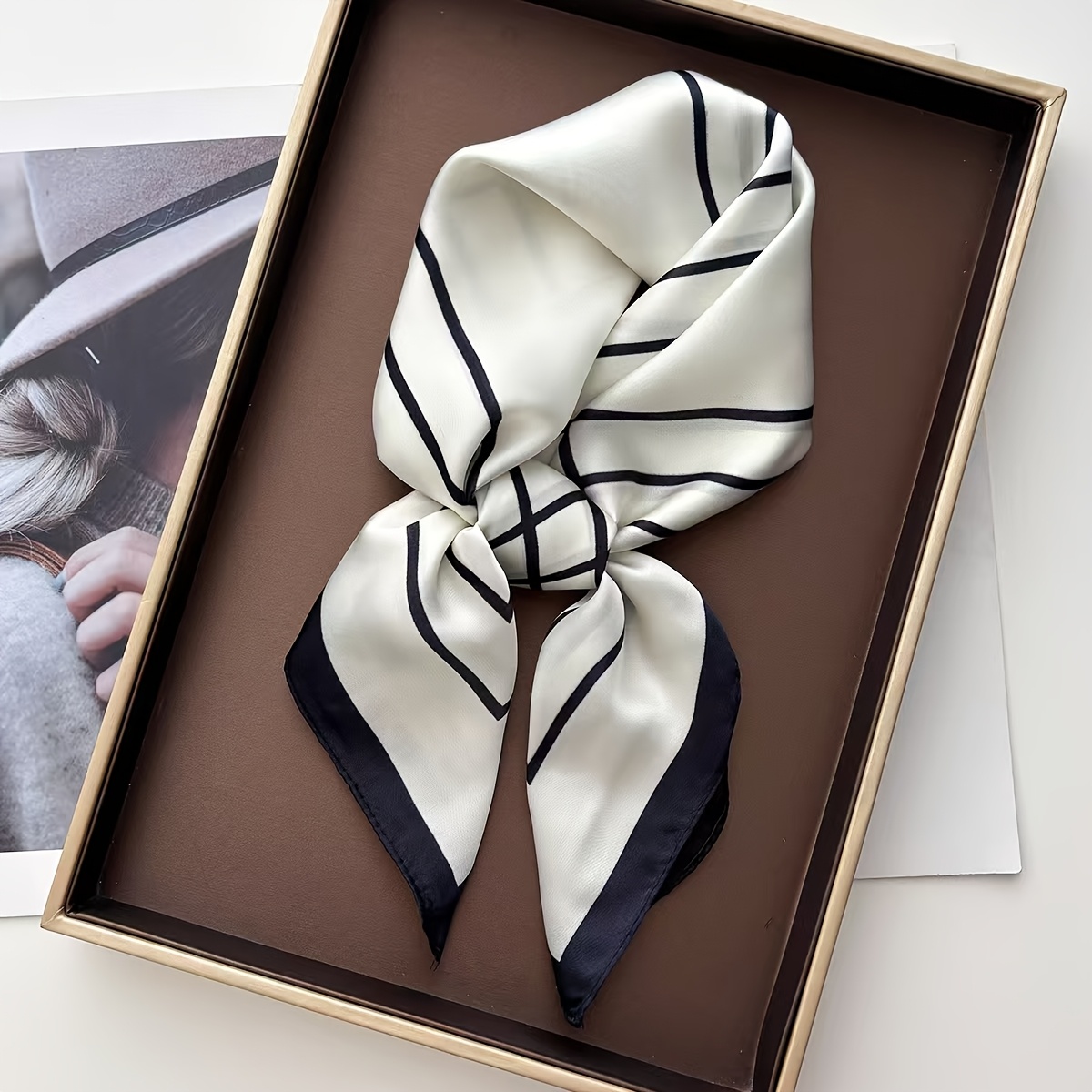 TEMU Elegant Geometric Pattern Square Scarf, 3 Color Options, Suitable For Women, Women's Headscarf, Women's Scarf, Women's Shawl, Multi-functional