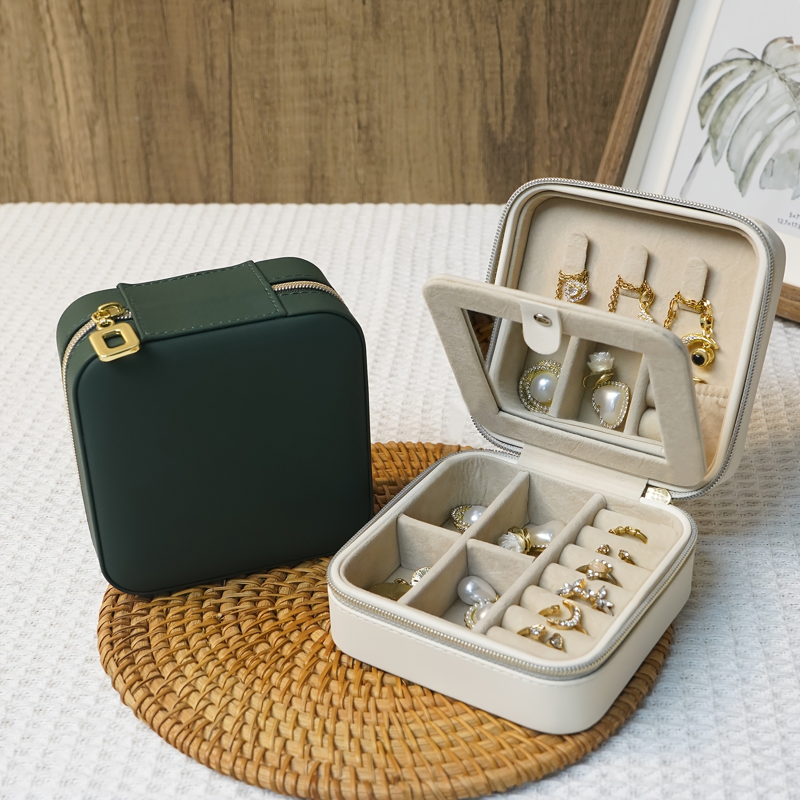 

1pc Portable Pu Jewelry Box | Earring Necklace Storage Box | For Women And -