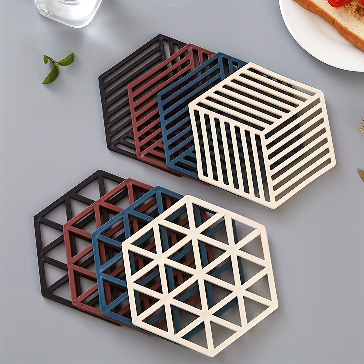 

4/8pcs Household Dining Table Silicone Table Mats Hollow Insulation Mats Resistant Pot Mats Anti-scalding Waterproof Oil-proof Coaster Non-slip