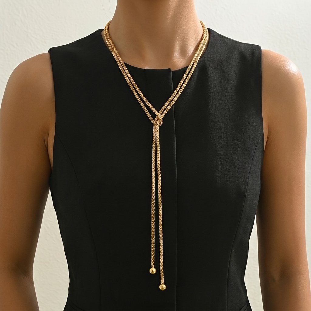 TEMU Collar para mujer con diseño de nudo de cordón ajustable, cadena intrincadamente tejida y colgante de cuenta redonda. Tiene una estética fácil y