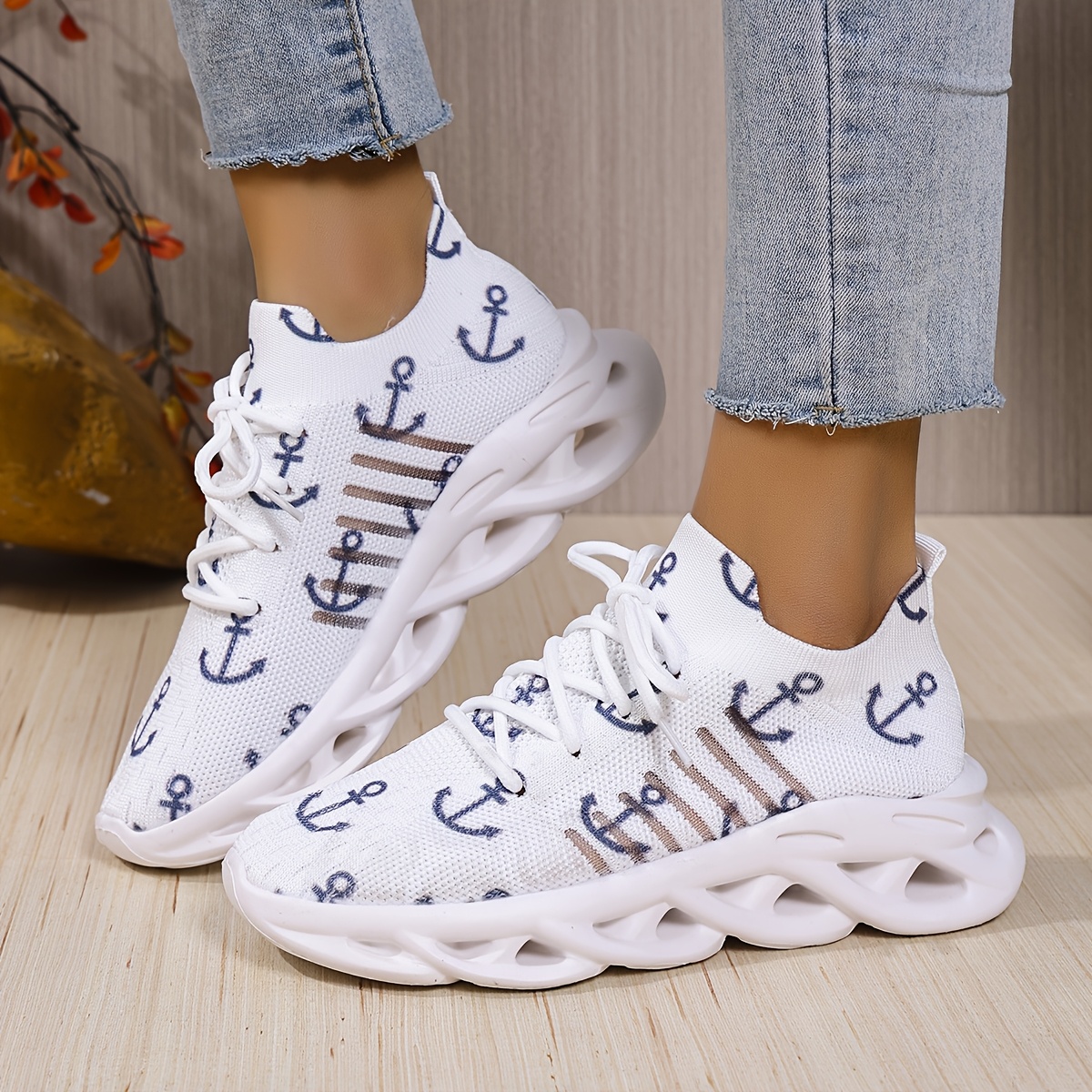 Image of Cross-border Women's New Printed Comfortable Breathable Slip-on Casual Athletic Shoes, Women Shoes, Sneakers