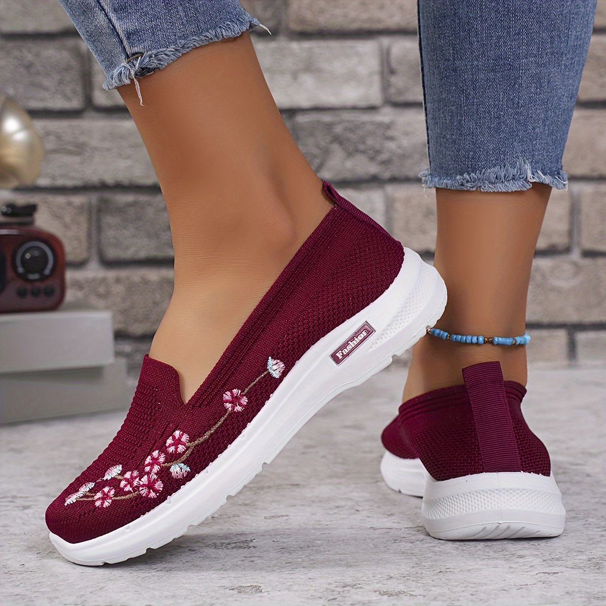 ladies casual outdoor running and walking shoes with embroidered double layered soles easy to put on and   made of knitted fabric details 12