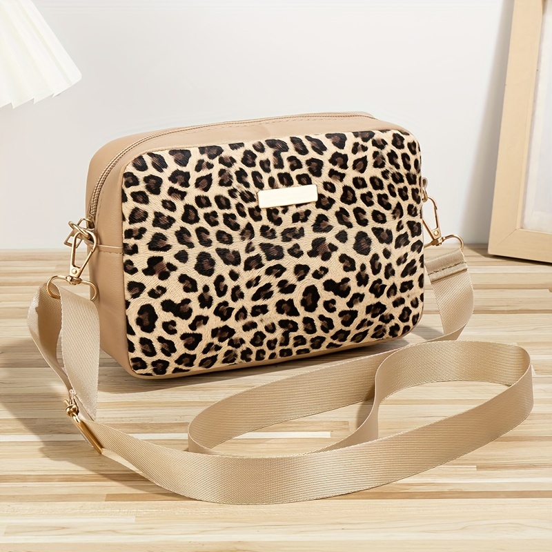 Image of In The Guangzhou Production Area, During The Back-to-, Are Fashionable Women's Small Square Bags In European And American Leopard Print Style, Versatile Shoulder Bags For Trendy Asian