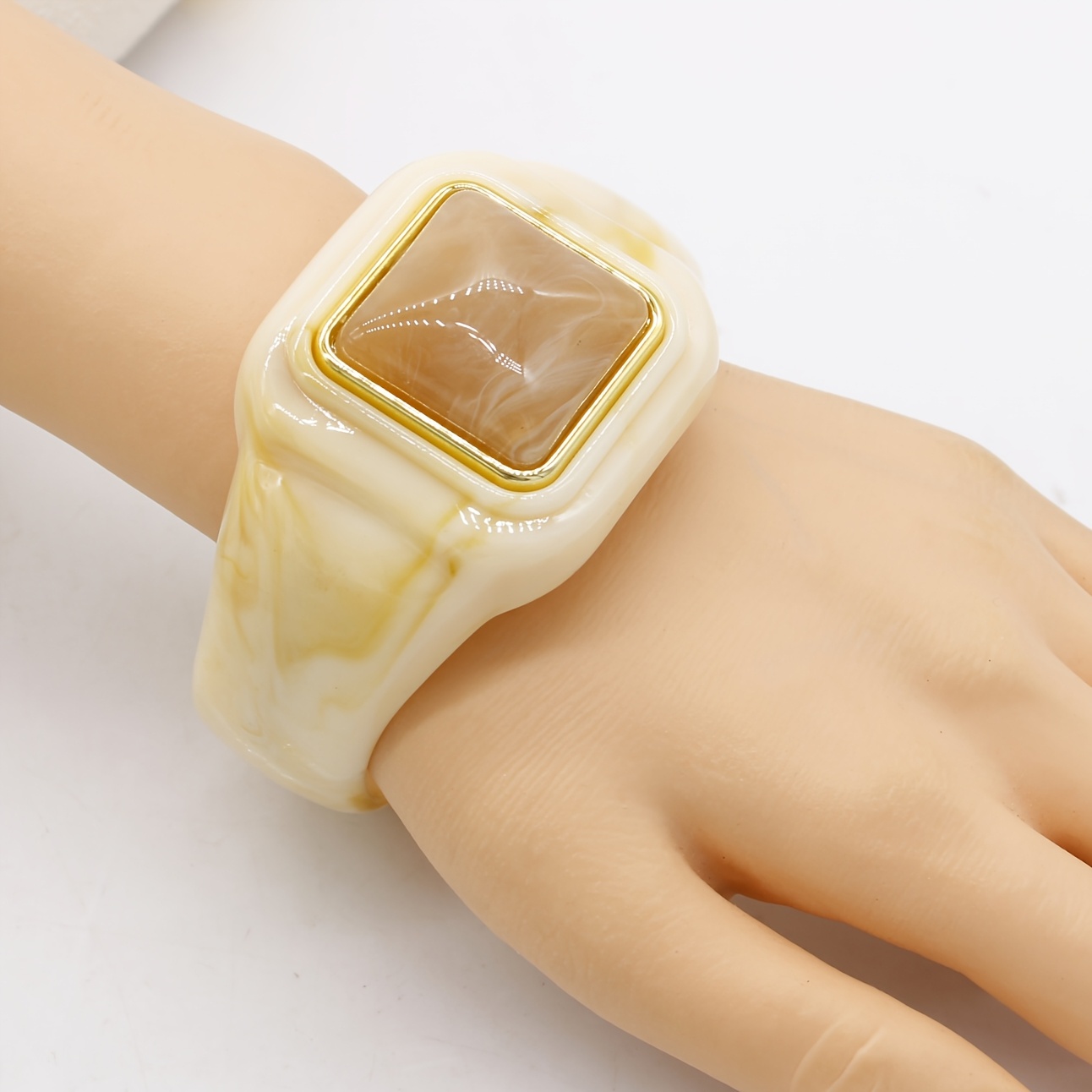 Women's Retro Square Resin Wide Bangle, Imitation Marble Design
