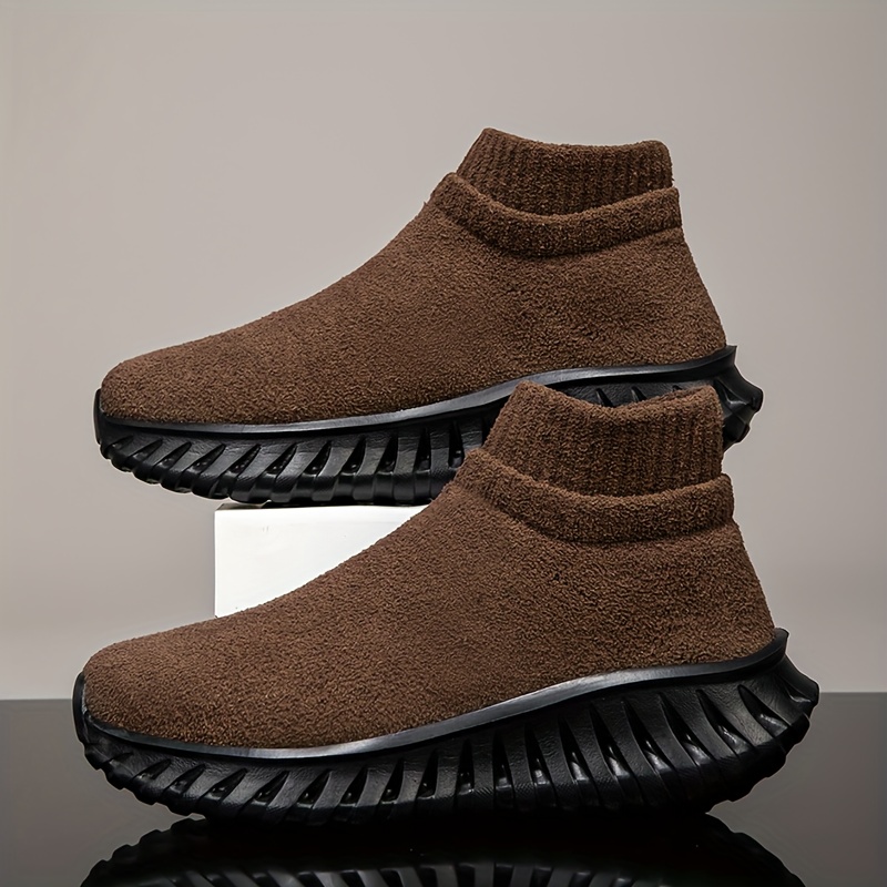 New Winter Collection of Thick-Soled Oversized Unisex Shoes, Warm Mid-Top Couple Shoes, Easy Slip-On Soft Casual Walking Shoes