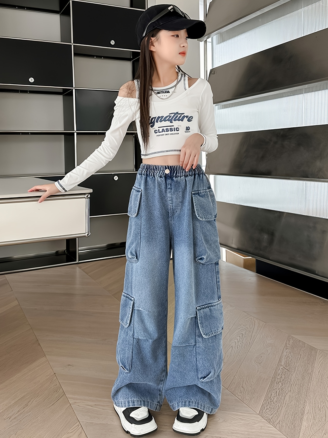 Fashionable Loose Fit Denim Pockets Jeans for Girls Washed Blue, Multiple  Pockets, Street Style, Non-Stretch Fabric, Casual Wear, Casual Wear Jeans|