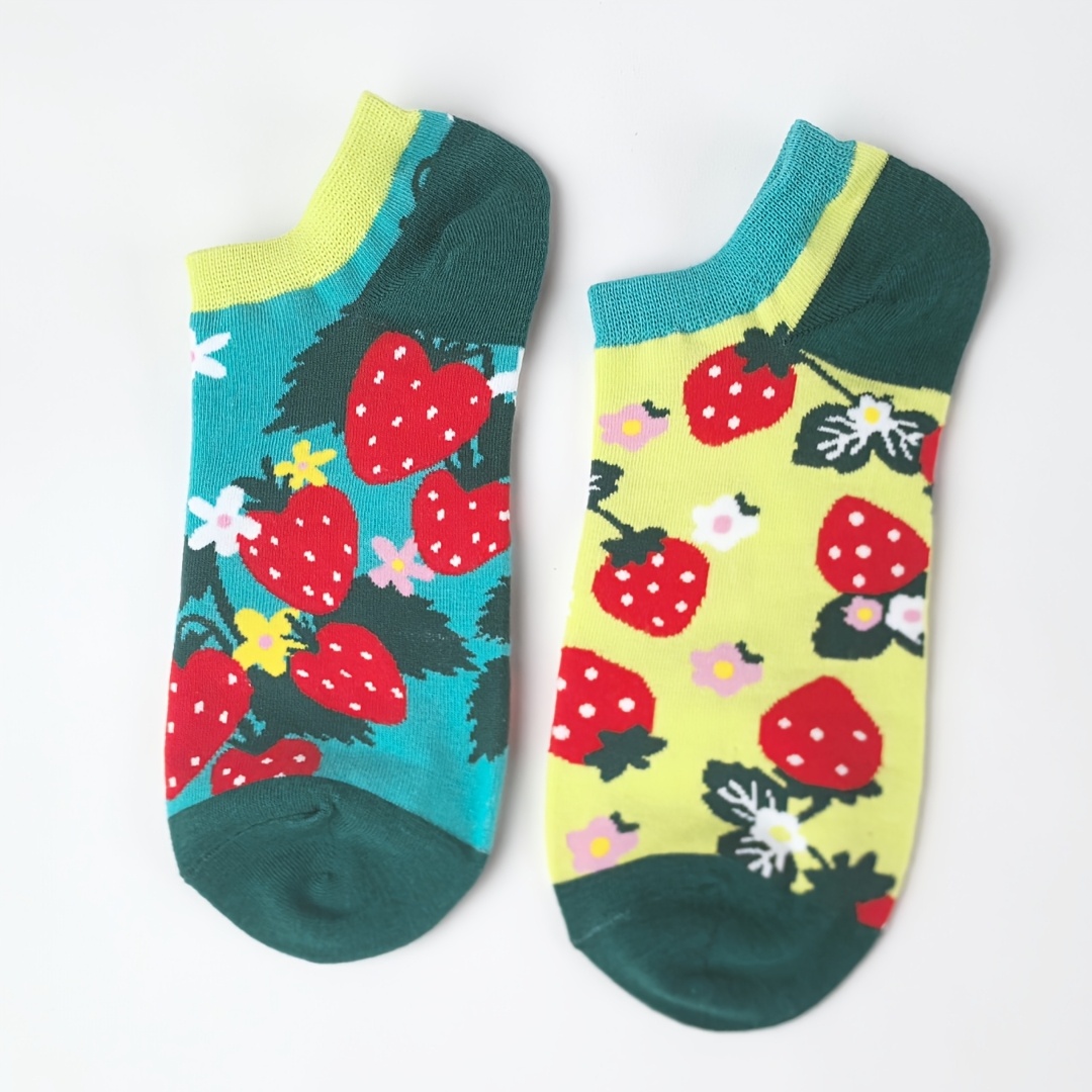 Image of 1 Pair Fashion Strawberry Print Short Socks, Asymmetrical Design, Summer Outfit Essential