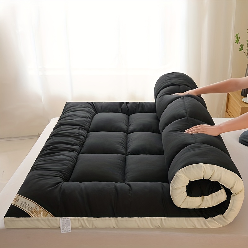 1pc Luxury Mattress Topper, Instant Warmth for Winter Cold Protection, Ultra-Soft, Comfortable, and Thickened Thermal Pad with Four-Corner Straps, Three-Dimensional Quilted Mattress Protector. Skin-Friendly, Breathable, and Fluffy, the Top Choice