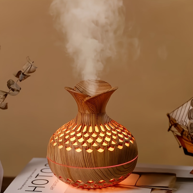 Diffuzor de Aromaterapie Elegant din Lemn cu Iluminare Ambientală LED în 7 Culori și 2 Moduri de Ceată - Design Compact Alimentat prin USB pentru Acasă, Birou, Mașină - Cadoul Perfect de Ziua Îndrăgostiților și Anul Nou, Umidificator Decorativ, Difuzor de Miros, Accesoriu Modern pentru Birou, Ceată de Înaltă Calitate