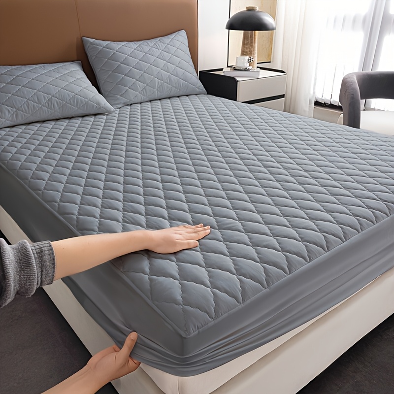 Image of A Luxurious Mattress Protector With A Thickened Non-slip Design, Suitable For . Does Not Bed Sheets Or Pillowcases