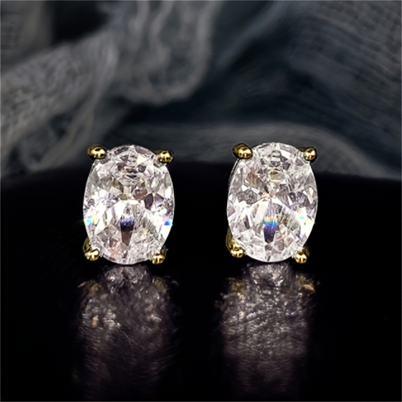 Image of Fashionable And Casual, Easy Geometric Oval Earrings Are Suitable For Men And Women. Feature Embedded Zirconia Stones And Are Parties, Gatherings, Outdoor Events, And As Gifts In Jewelry
