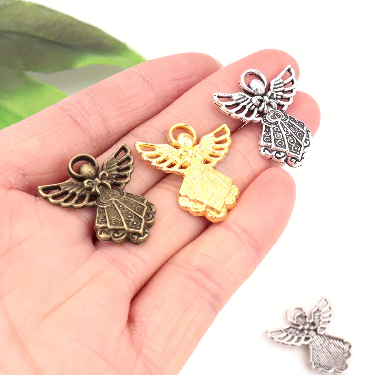 10pcs Antique Bronze Winged Guardian Angel Pendants