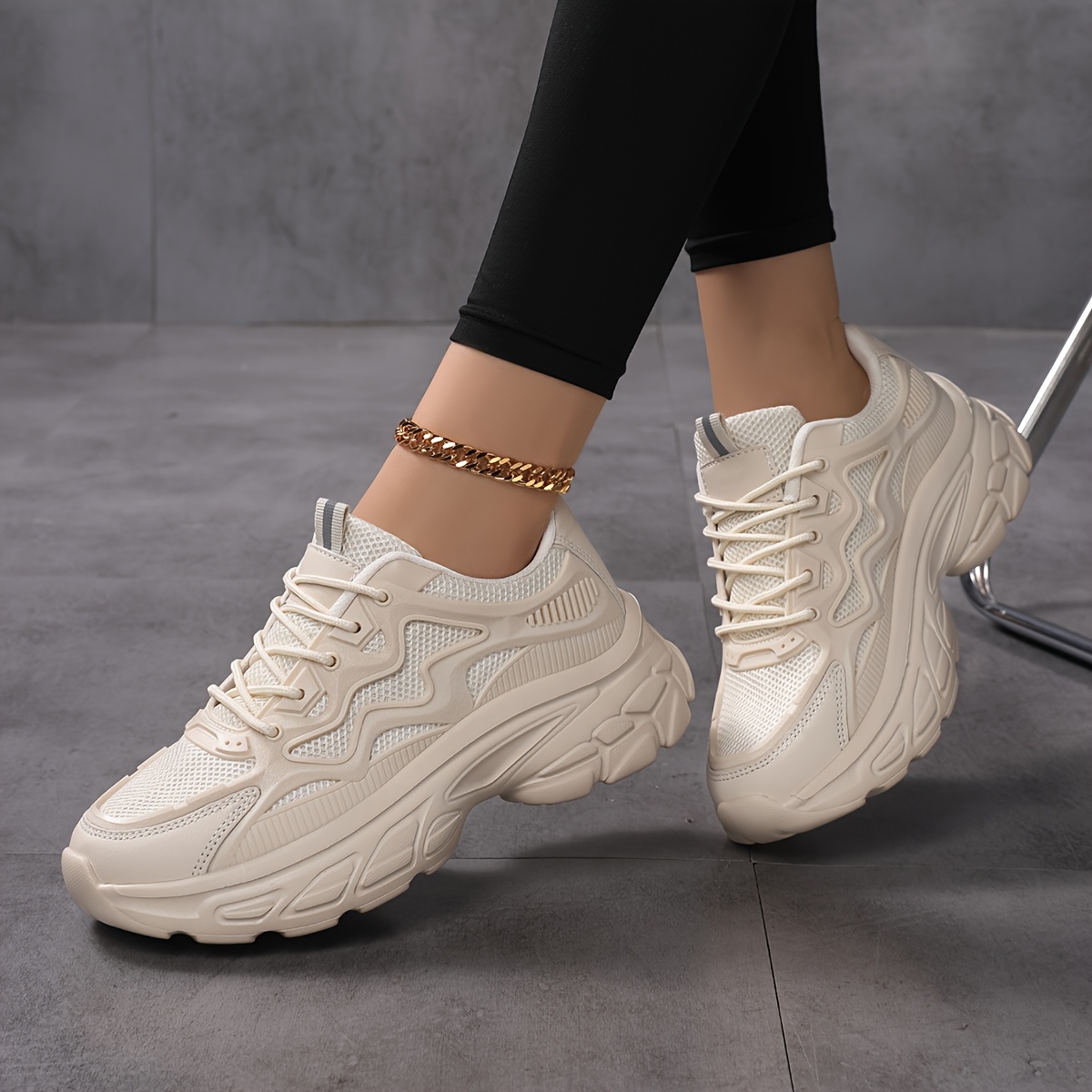 Women's Chunky Platform Dad Sneakers Breathable Lace-Up Casual Shoes with  Thick Cushioned MD Sole, Round Toe Design Fabric Lining (*/Beige,