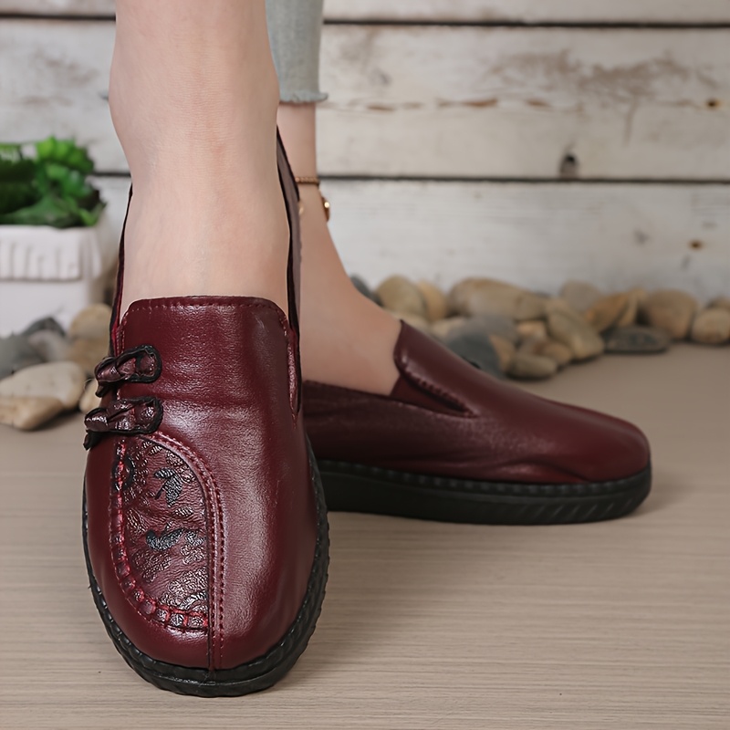 Old Beijing Cloth Shoes for Women, Soft Sole Comfortable Middle-Aged and Elderly Mom Shoes, Slip-On Casual Flat Shoes, Grandma Shoes, Women Shoes, Sneakers