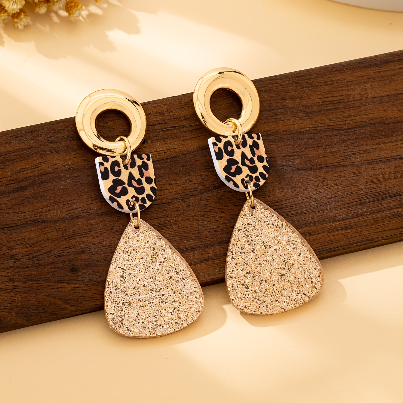 Women's Elegant Minimalist Geometric Dangle Earrings