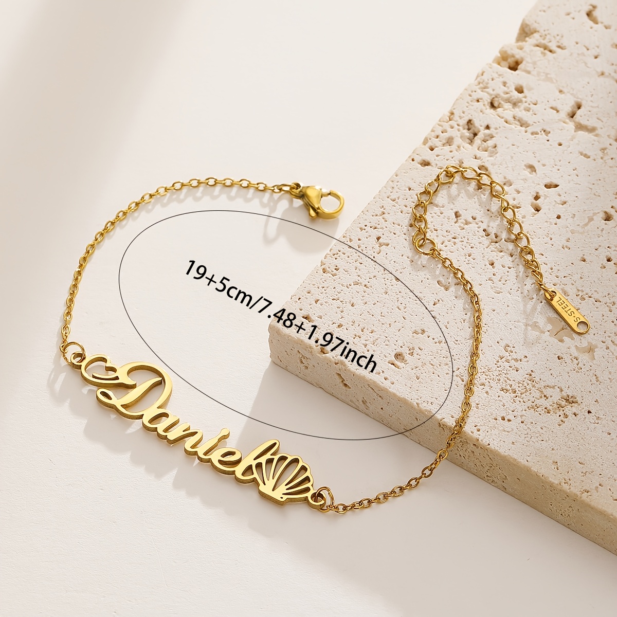 Personalized Shell Name Bracelet, Elegant Gift for Her