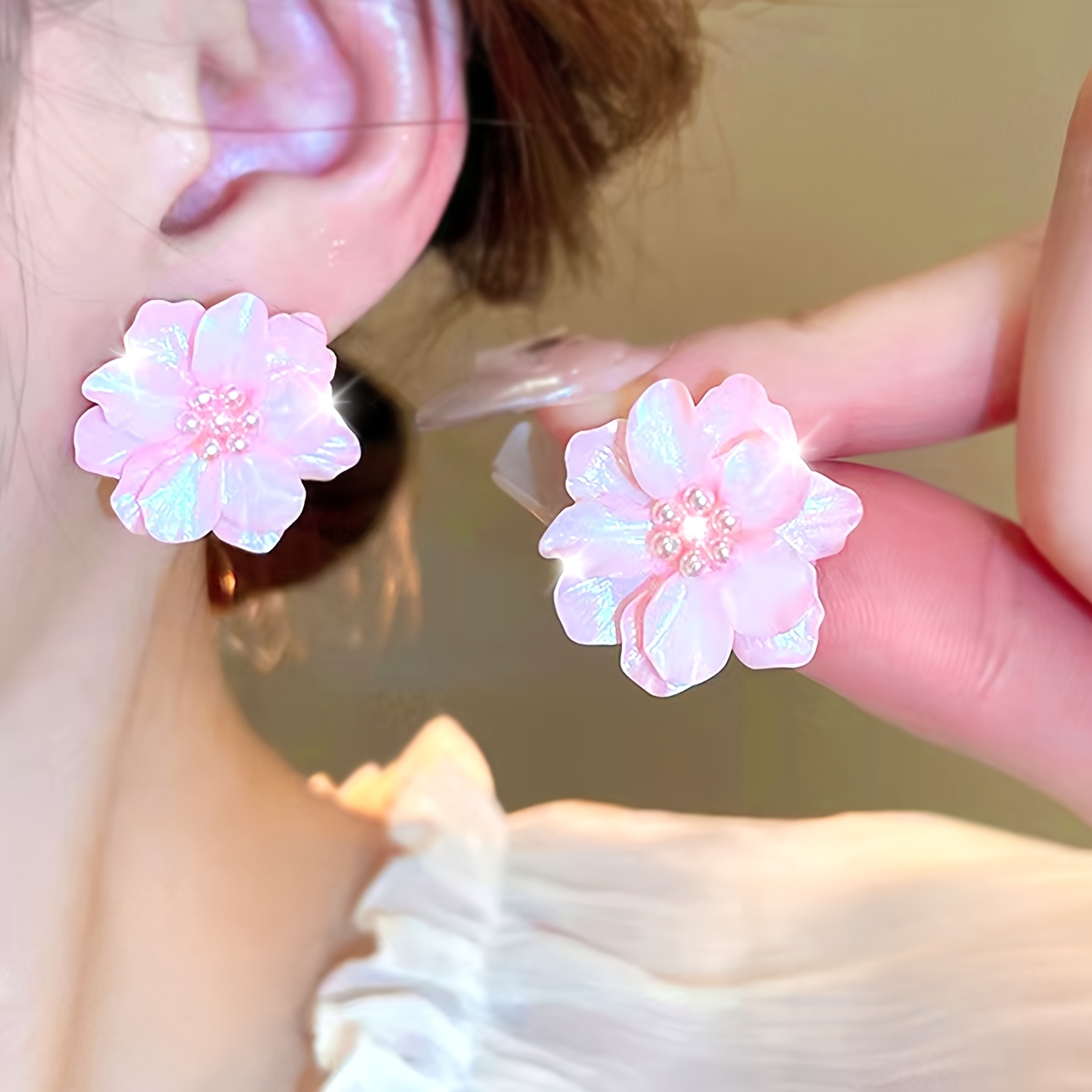 TEMU Women's Stud Earrings 1 Pair Sweet Flower Easy Versatile Ear Jewelry