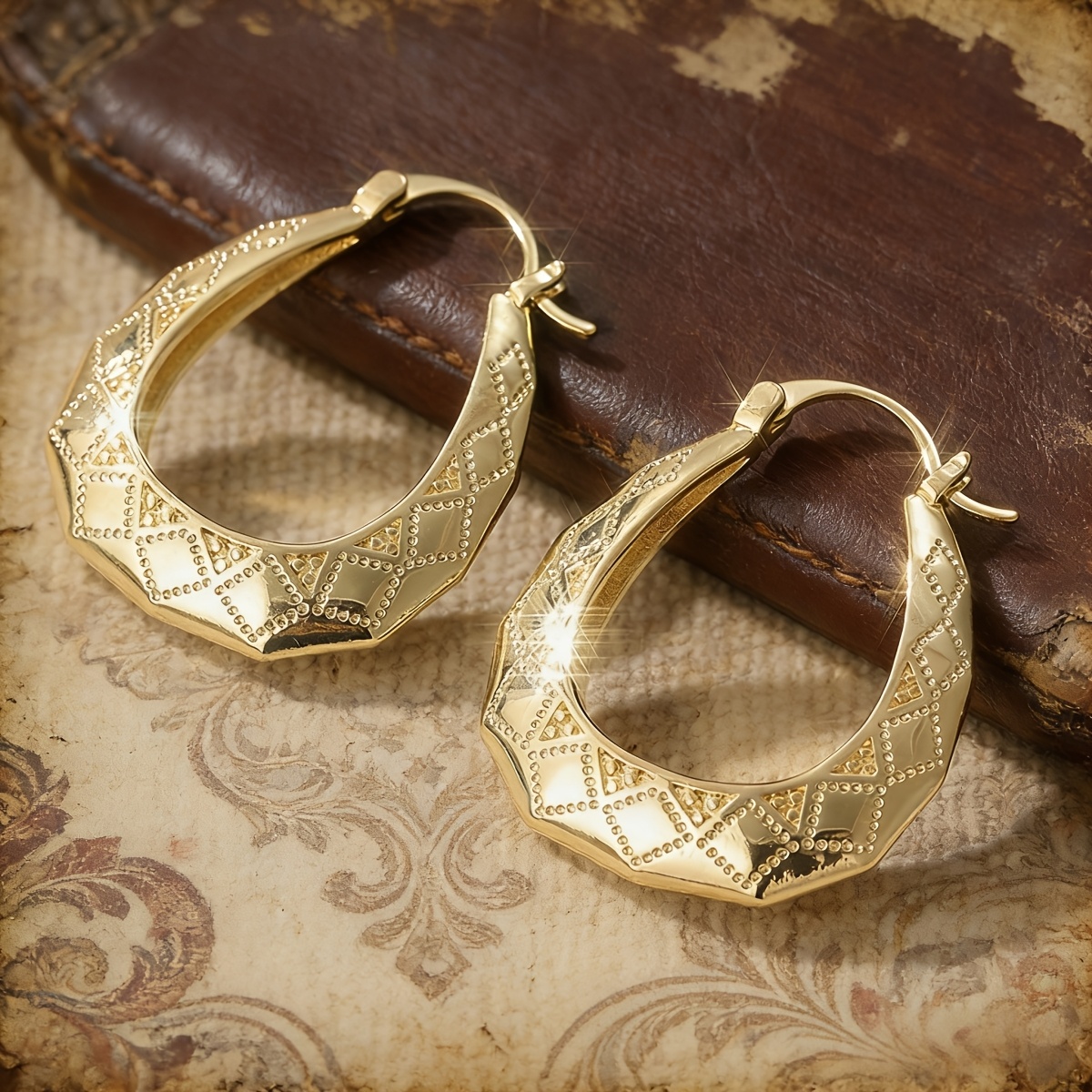 TEMU 1 Pair Elegant Retro Geometric Pattern U-shaped Hoop Earrings, Suitable For Women' Wear, Gifting, And Banquet Occasions