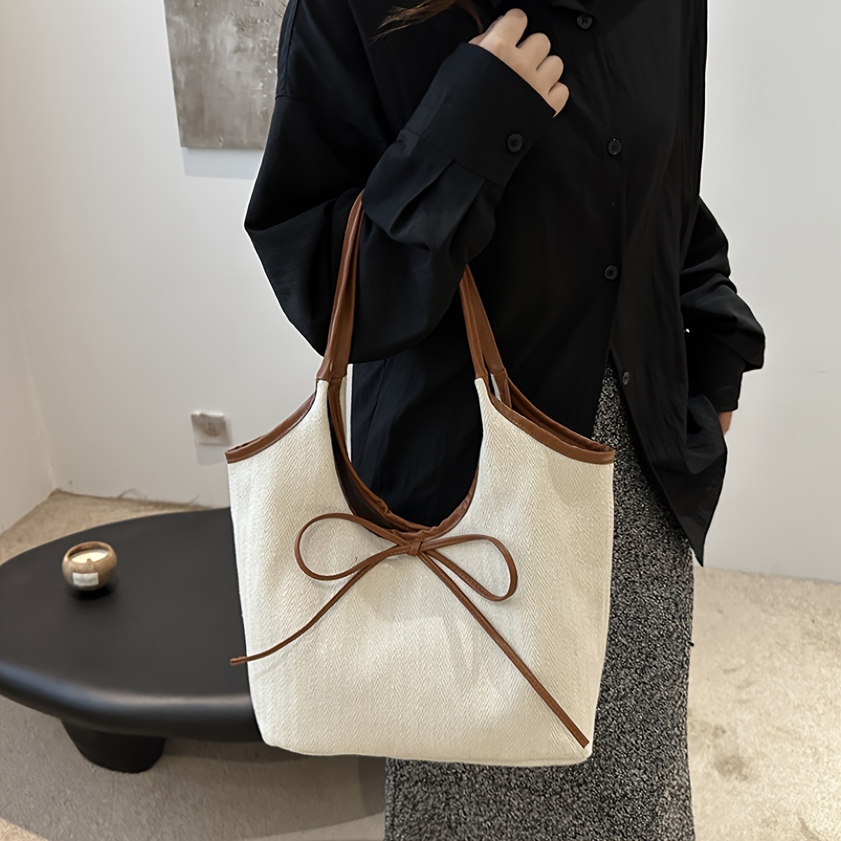 

Chic Coffee-colored Tote Bag With Bowknot - Spacious & Stylish Shoulder Bag For Women, Work Or School