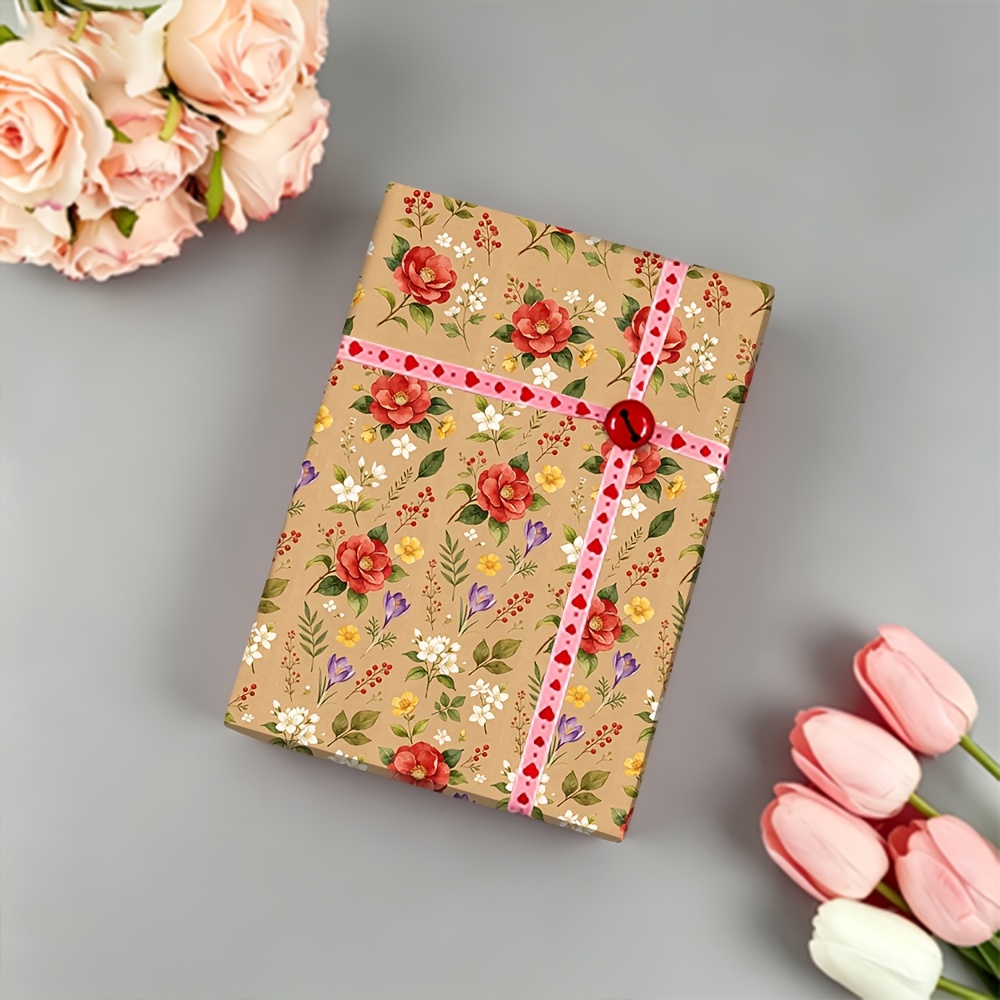 Vintage Floral Christmas Wrapping Paper Roll for Holiday Gifts