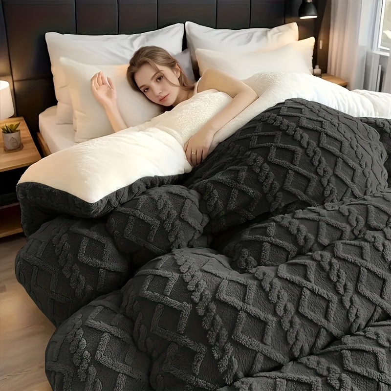 TEMU Winter Velvet Thick Quilt, Bohemian Style, Warm, Soft And Comfortable Velvet Blanket, In 7 Sizes From Single To King, Machine Washable, Suitable