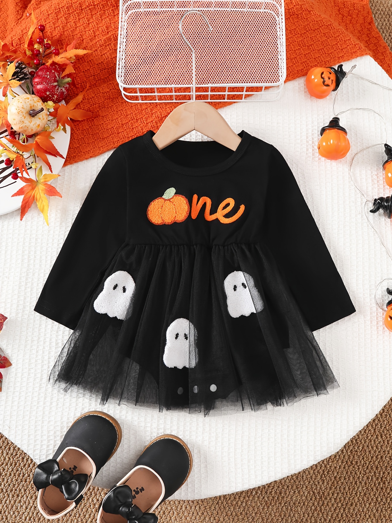 Baby Girl S Halloween Outfit - Black Long Sleeve with Pumpkin & Embellishments, Round Neck Tulle Skirt, Soft Breathable Fabric,   Fall & Spring, Ideal Gift for Halloween,   Outdoor
