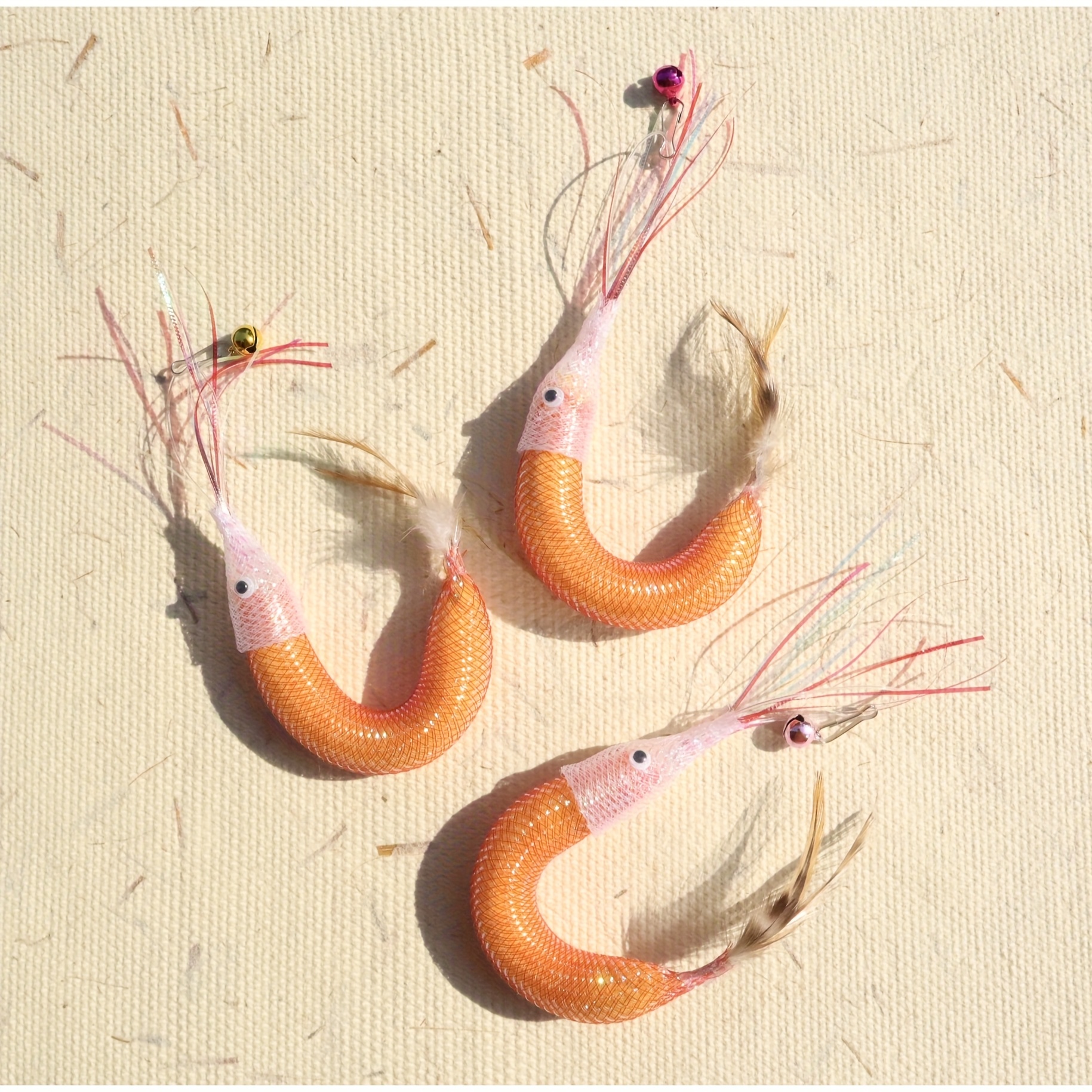 2pcs Cat Teeth Cleaning Shrimp Chew Toys - Plastic, Pet Self-Heeling Audible Toys, Random Color Bells, Rich Scent, Cat Teaser Replacement Heads, All Breed Sizes, No Batteries Required, Cat Teeth Cleaning Toys, Vibrant Feathers, Durable Toys