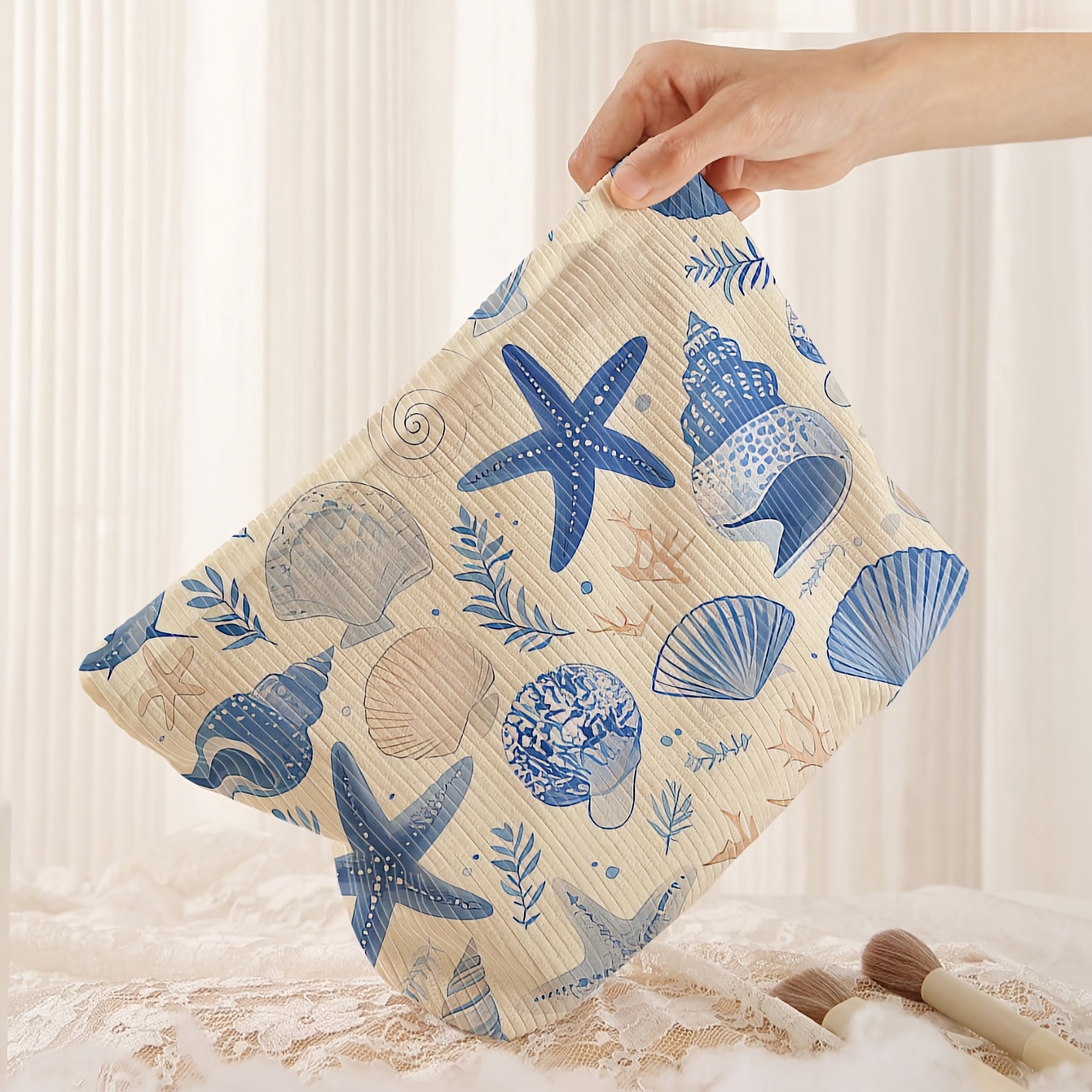 Shell and Starfish Printed Lightweight Makeup Bag, Unisex