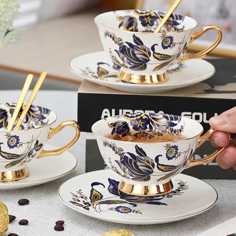 Vidéos sur Quel est Ensemble de thé en porcelaine de style européen, tasse et soucoupe en céramique faites à la main, inspiré par le thé de l'après-midi anglais, théière pour café et