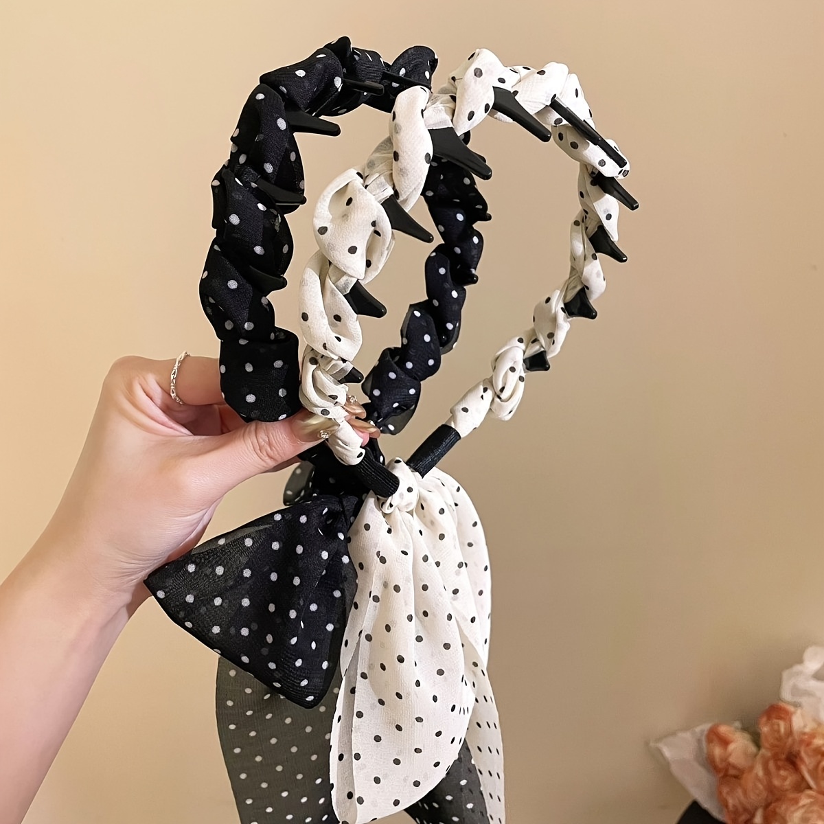 Image of 2pcs Of Polka Dot Headbands For Women, Designed For Styling Hair With A Built-in Comb, Wear And High Bun Hairstyles
