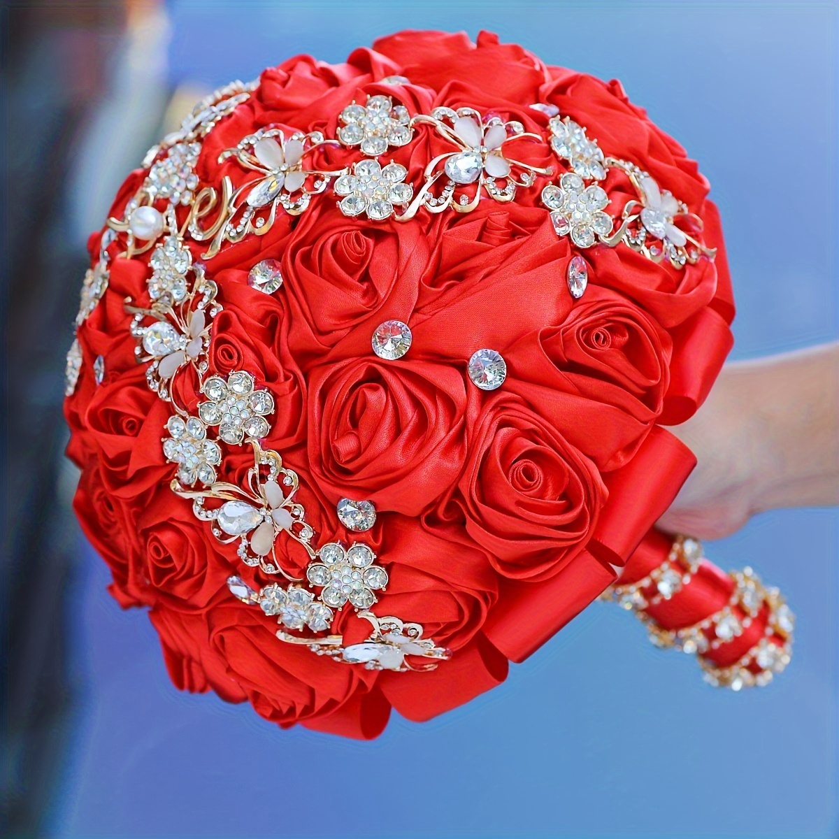   to'y buketi, kristal aksentlari bilan, to'y qo'l gullari, to'liq, lent, kelin buketi, hashamatli marosim bezak tafsilotlari 19