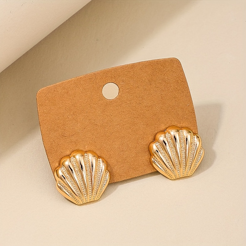 

1 Pair Of Golden-tone Large Seashell Stud Earrings For Women - Vacation & Casual Attire, Stainless Steel Posts, Alloy, Perfect Gift For Getaways, Vintage Earrings