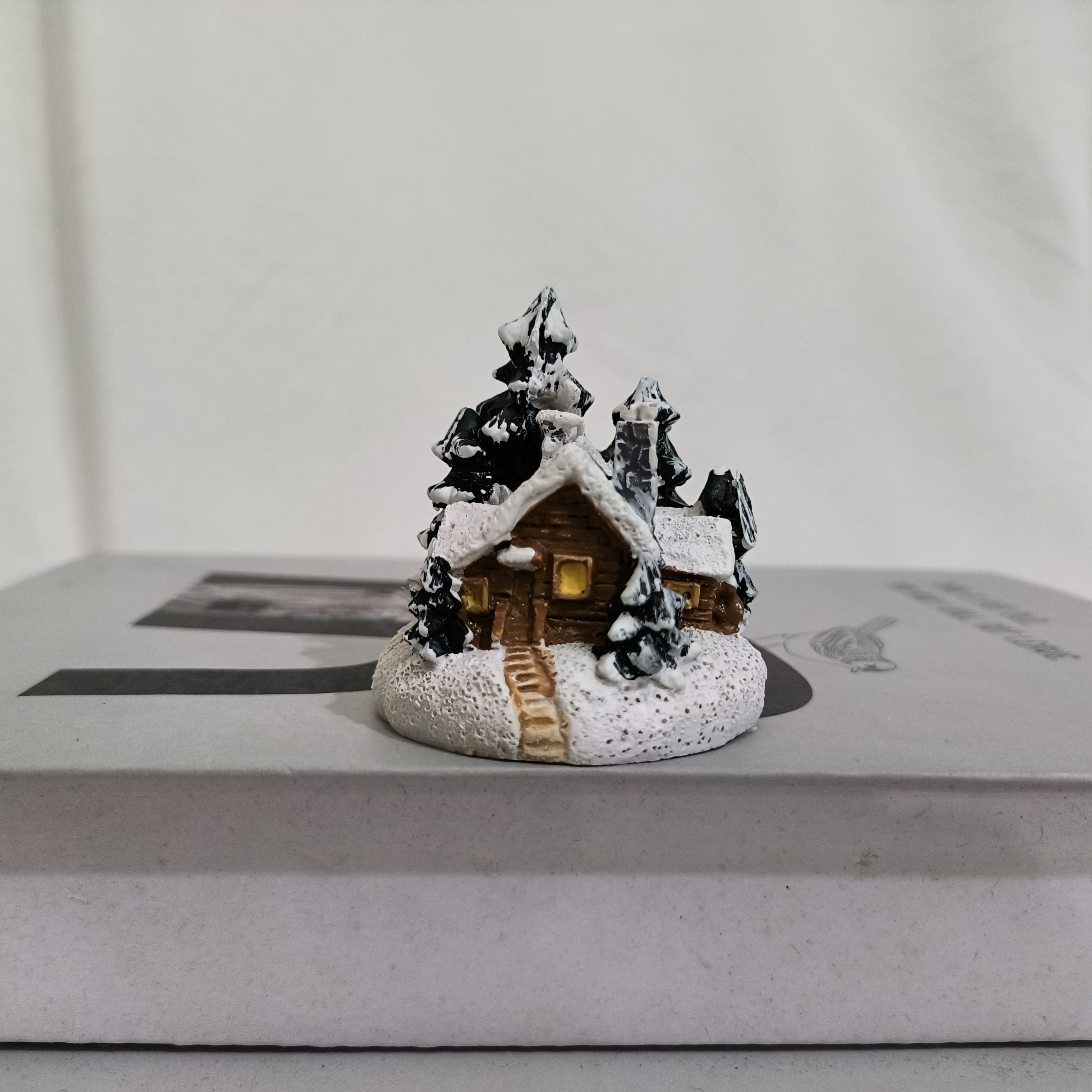 Image of 1pc Christmas Resin Ornament Statue - Christmas House Statue - Christmas Snowman Statue