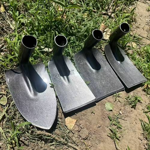 a steel gardening shovel suitable for home gardening vegetable garden and lawn care long blade shovel solid handle suitable for digging weeding digging and planting multifunctional ergonomic tool
