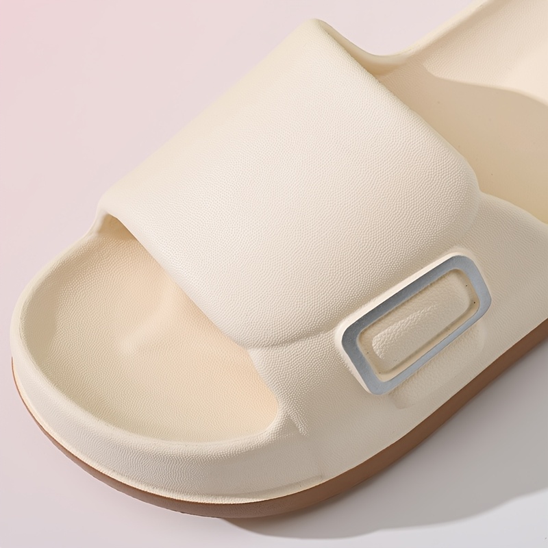 A Pair of Women'S 2025 Elegant And Simple Cloud EVA Slippers, Summer Fashion Casual Comfortable Soft-Soled Open-Toed Shoes, Open Slippers for Indoor And Outdoor Beach Showers
