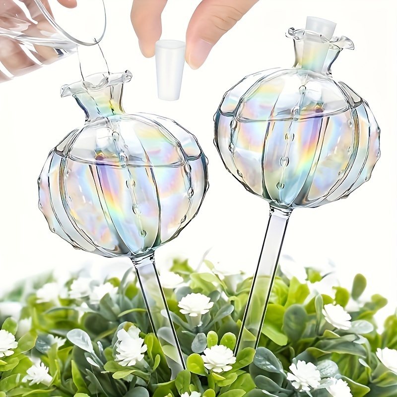 

Globes d'Arrosage Plantes Arc-en-ciel Iridescent - 2/4 Pièces de Pointes d'Arrosage Automatique pour Cactus & Succulentes, Verre Transparent, Idéal pour Utilisation Intérieure & Extérieure