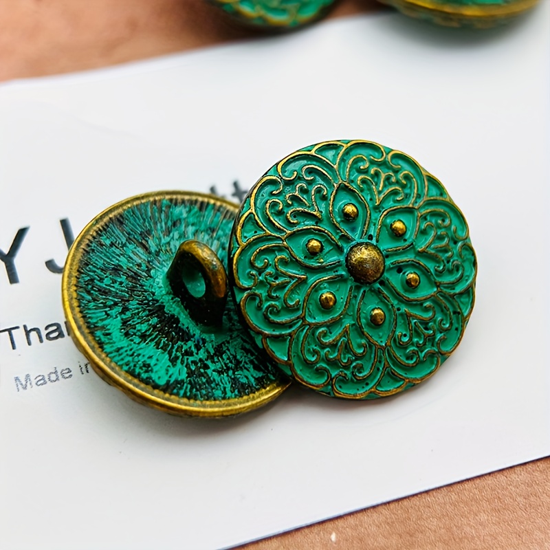 Image of 10pcs Vintage Metal Buttons, 17.5mm, Green , Flower Pattern, Engraved Decoration, Perfect For Sewing, Clothing