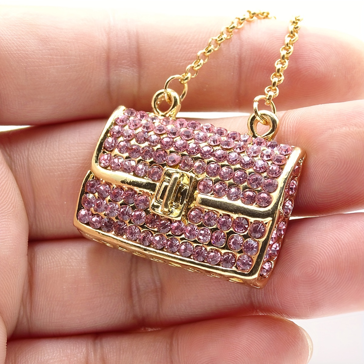 TEMU Elegant Mini Bag Keychain - Golden- Alloy With Lobster Clasp, ’s Fashion Accessory & Car Key Ring, Perfect Valentine’s Gift For Her