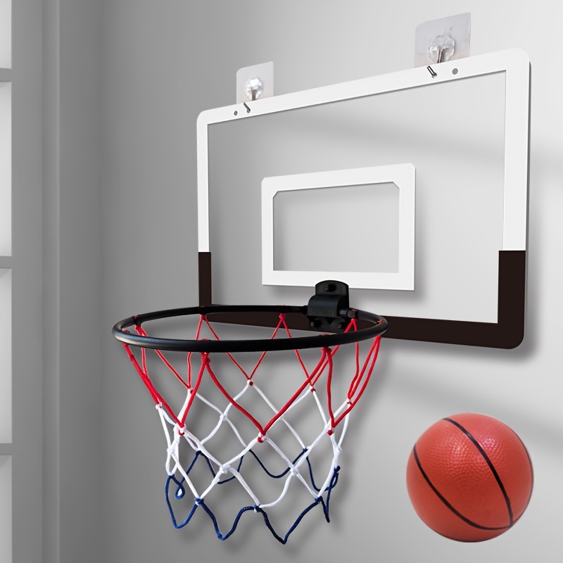   sammenleggbare basketballkurven for innendørs   er veggmontert uten å tre igjennom hull. den er egnet for hjemmetrening og kommer i svart og hvitt, inkludert én basketball og en luftpumpe.
