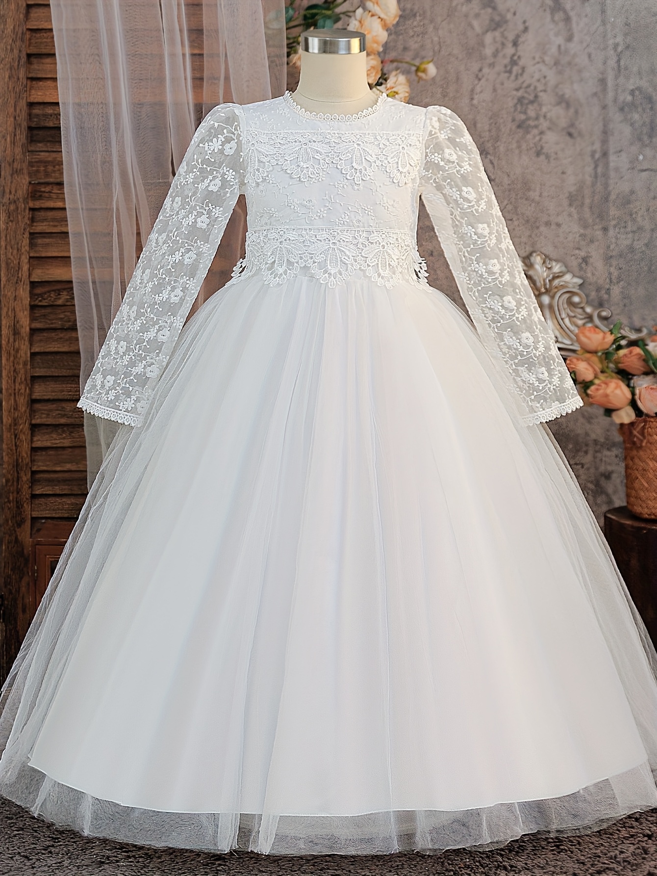 big girls formal dresses a dress featuring lace long sleeves hollow backless prom dresses
