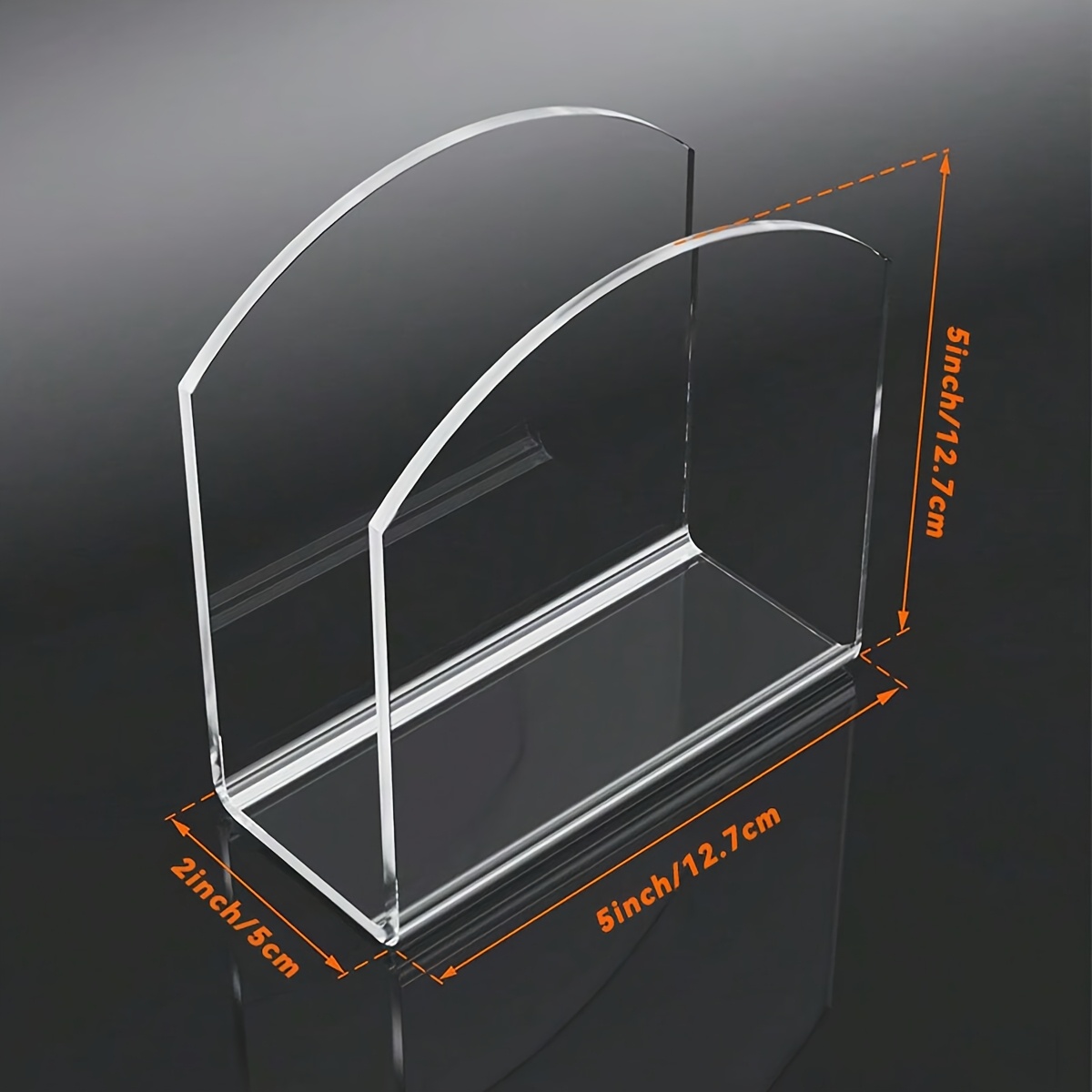 Image of A Single Acrylic Tissue Box Holder For Desktop Napkin Storage, Perfect For Wedding And Party Decorations