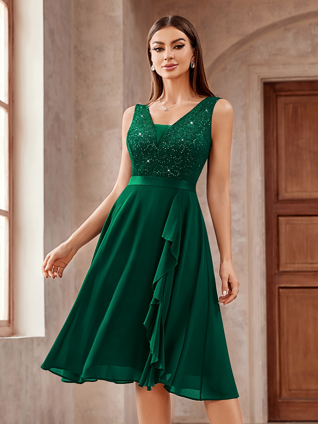 green emerald velvet dress Elegant Sheer Cape Sleeves Mermaid Hem Beaded Sequin Formal Dress & Ev   Temperanent